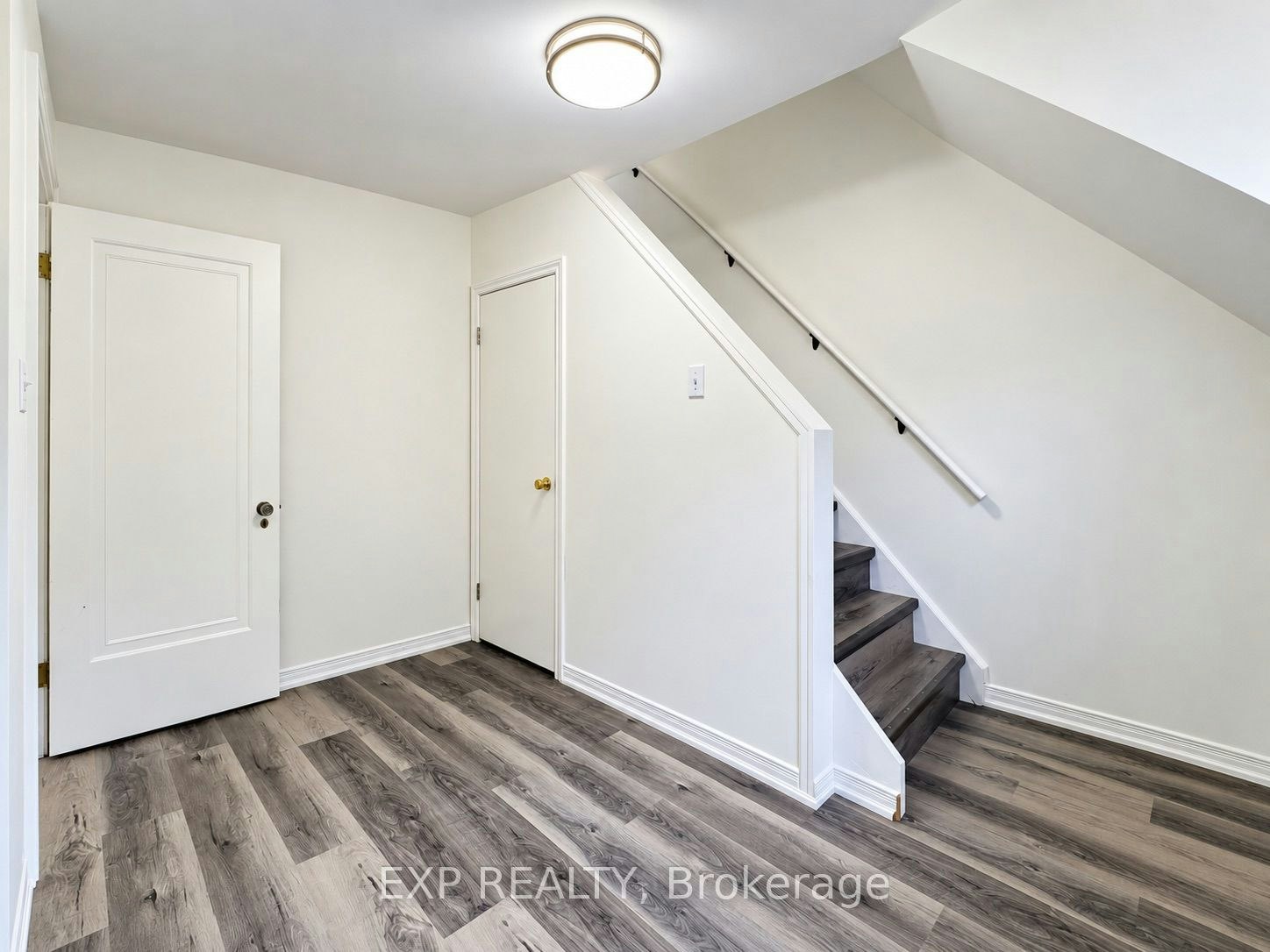 4883 Simcoe Street, Niagara Falls, ON, L2E 1V8 - 26