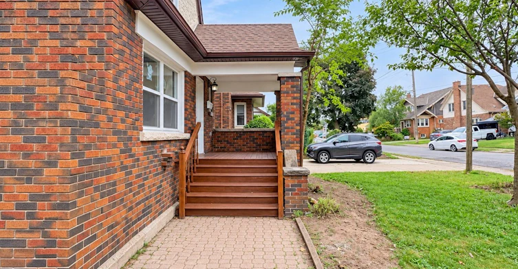 4883 Simcoe Street, Niagara Falls, ON, L2E 1V8 - 6