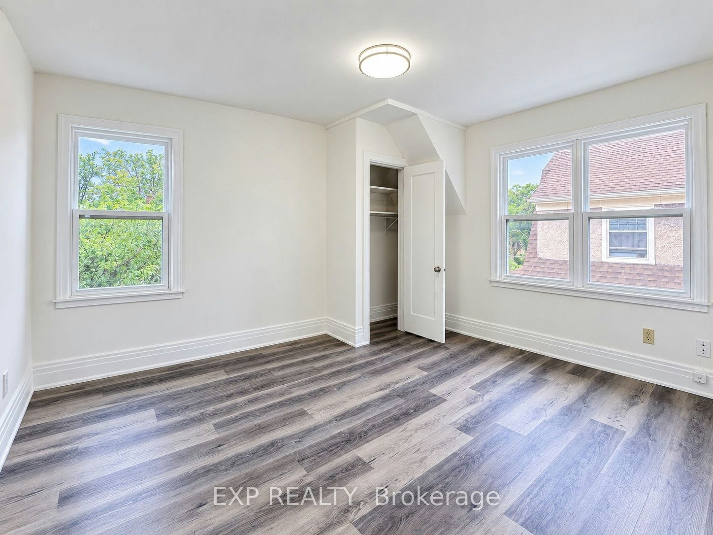 4883 Simcoe Street, Niagara Falls, ON, L2E 1V8 - 22