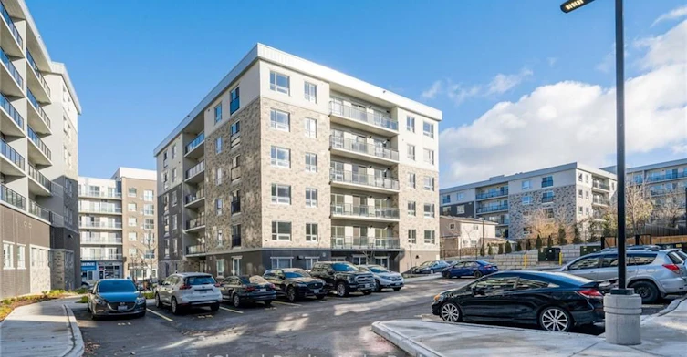 B-312-275 Larch Street, Waterloo, ON, N2L 3R2 - 4