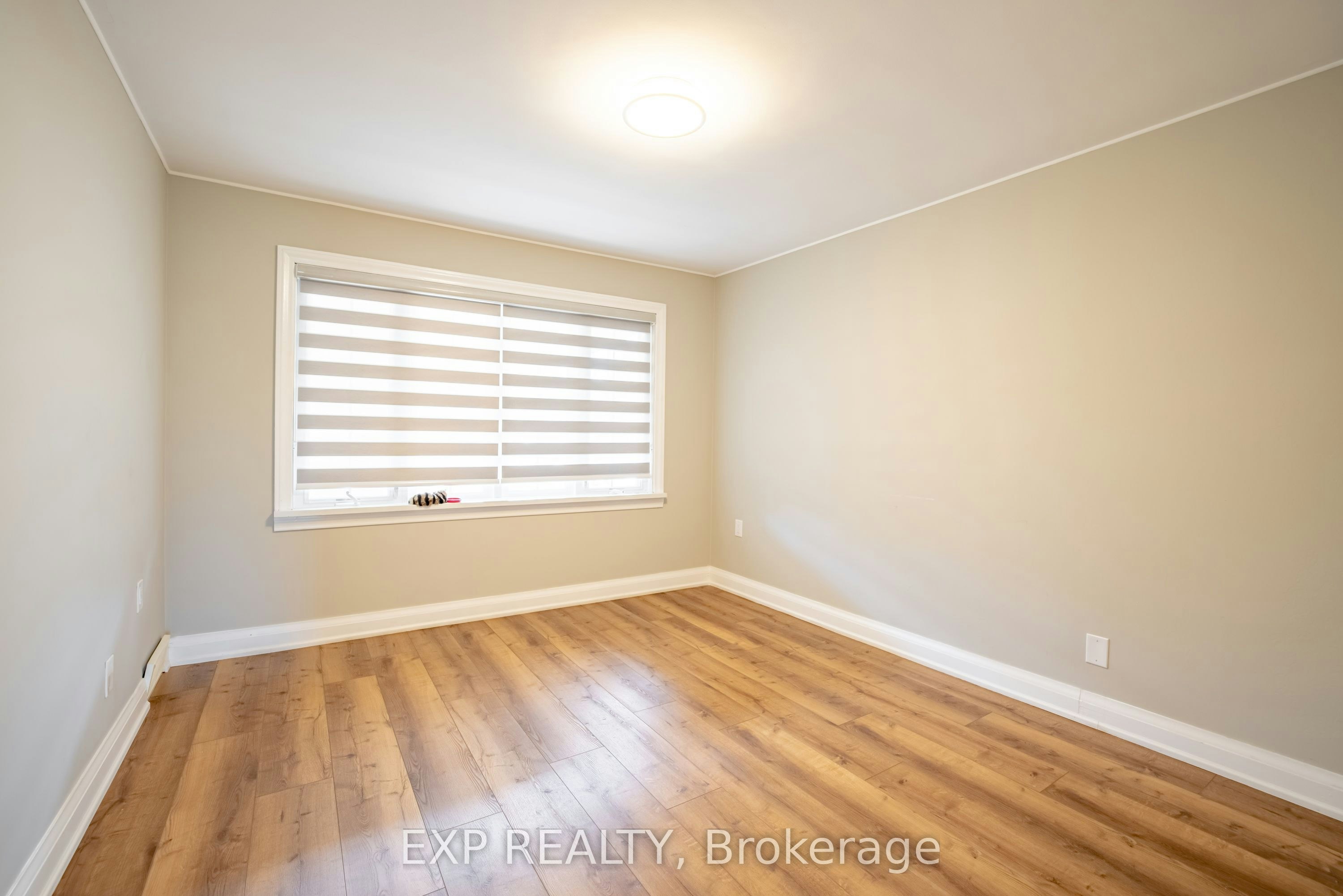 Upper-293 Mcalpine Avenue S, Welland, ON, L3B 1V1 - 12