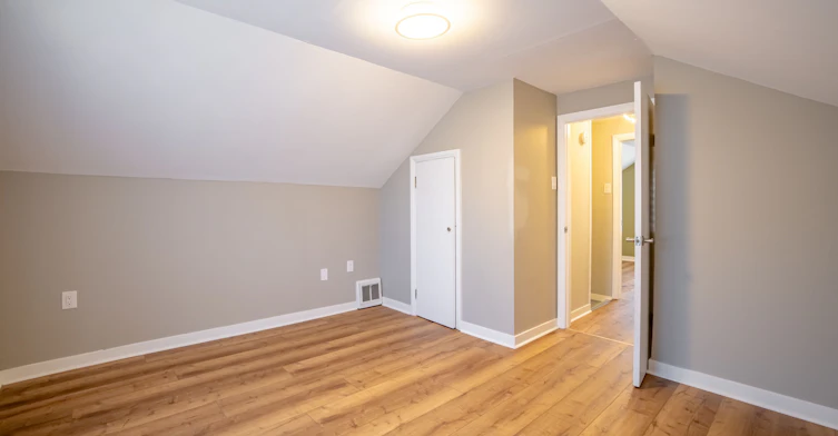 Upper-293 Mcalpine Avenue S, Welland, ON, L3B 1V1 - 19