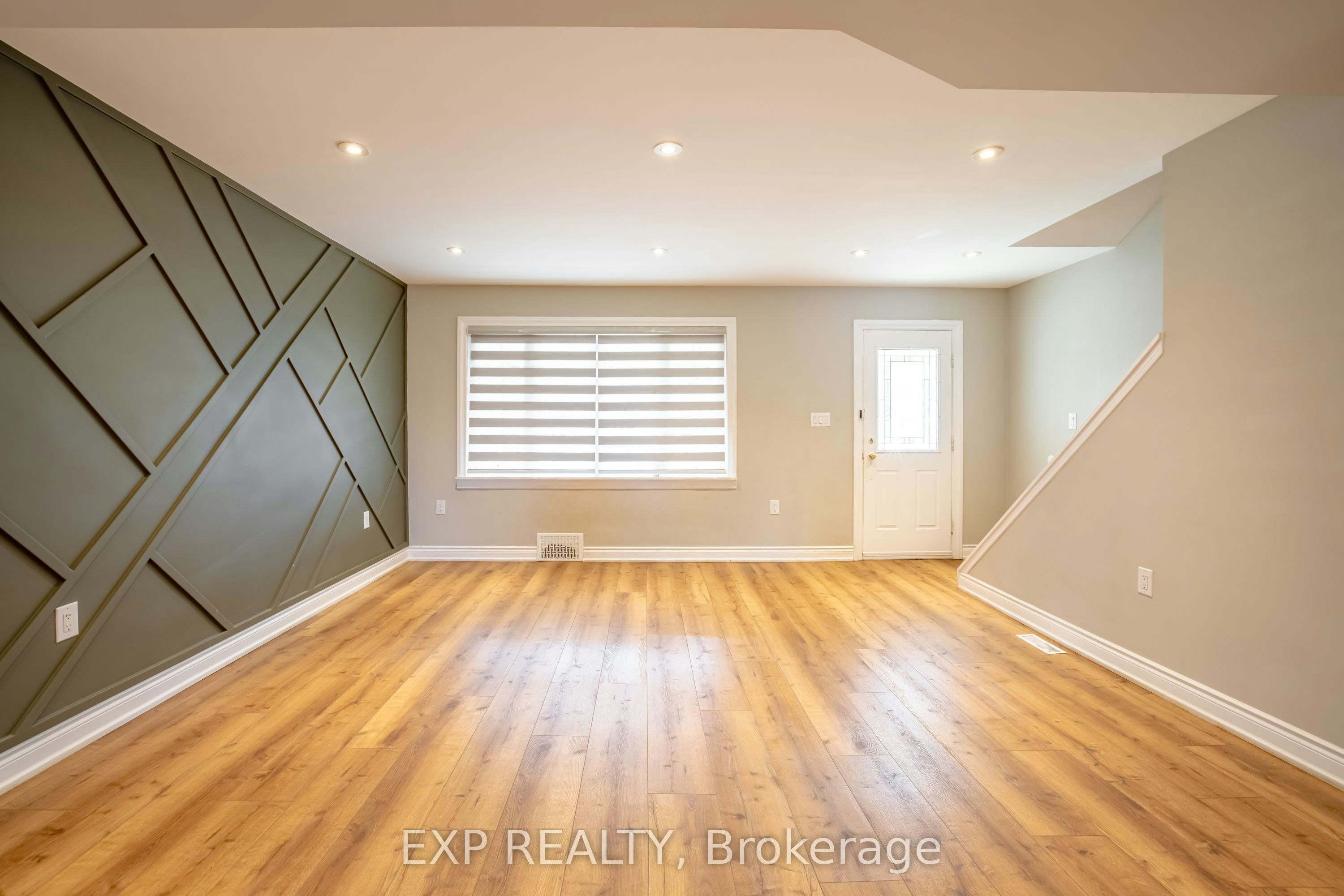 Upper-293 Mcalpine Avenue S, Welland, ON, L3B 1V1 - 5