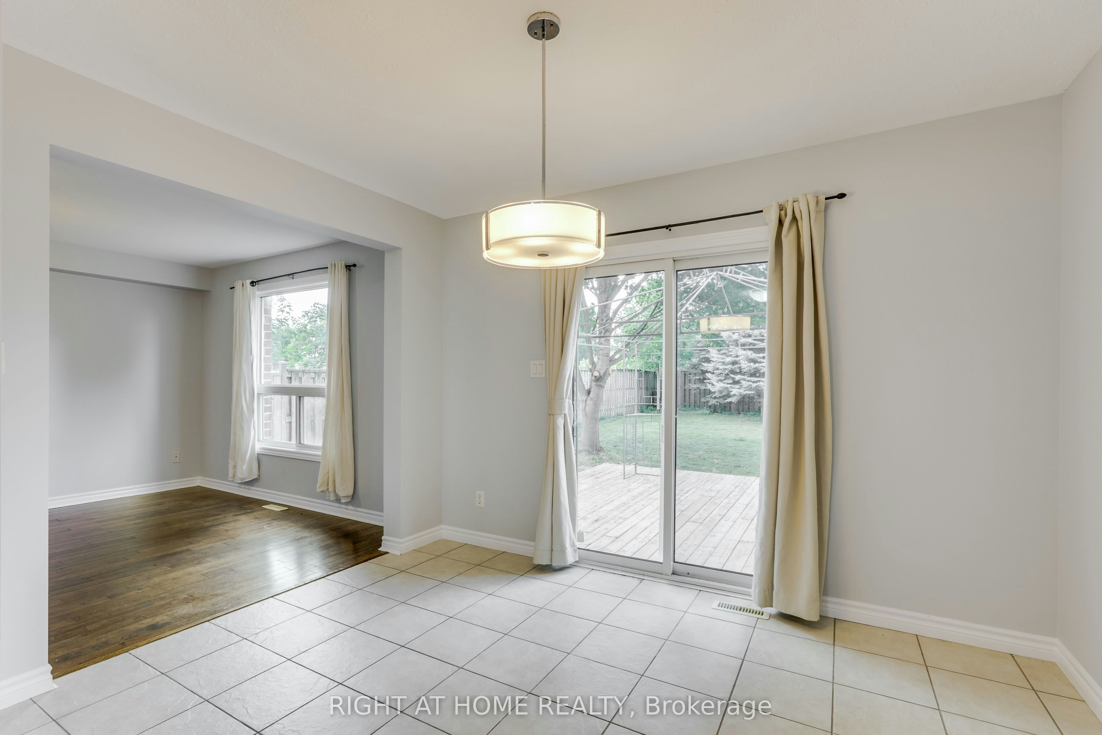 2206 Coronation Drive, London, ON, N6G 0B9 - 12