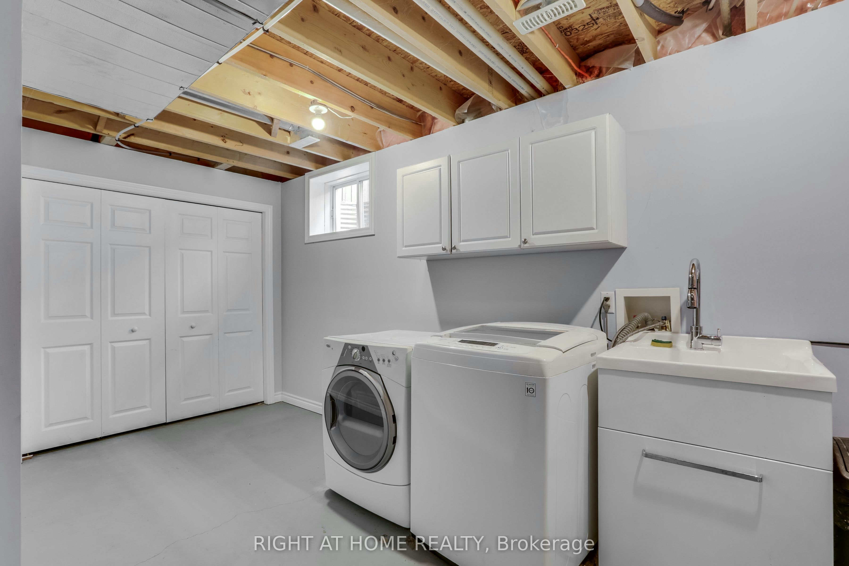 2206 Coronation Drive, London, ON, N6G 0B9 - 32
