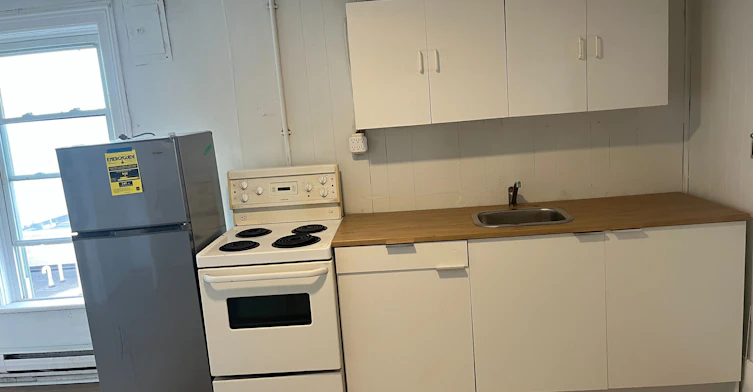 4-106 Dundas Street W, Quinte West, ON, K8V 3P3 - 2