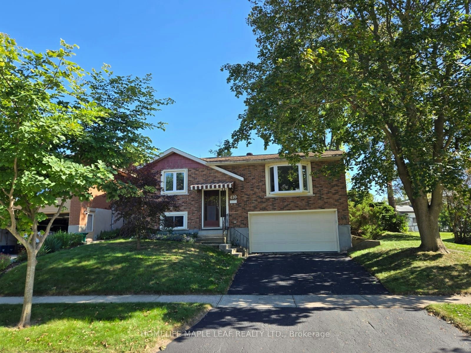 410 Lakeview Drive, Waterloo, ON, N2L 4Z6