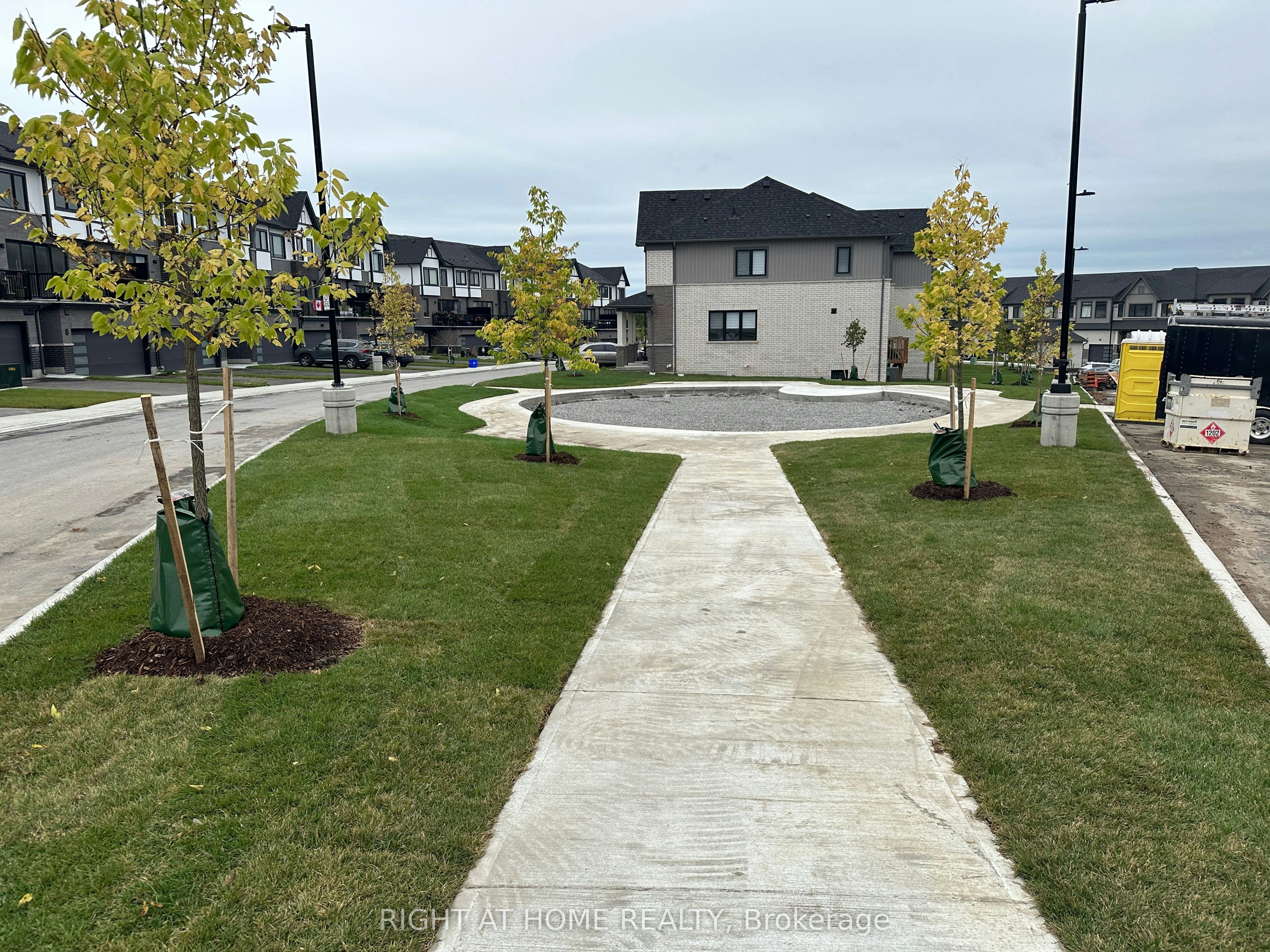 1204-160 Densmore Road, Cobourg, ON, K9A 4J9 - 25