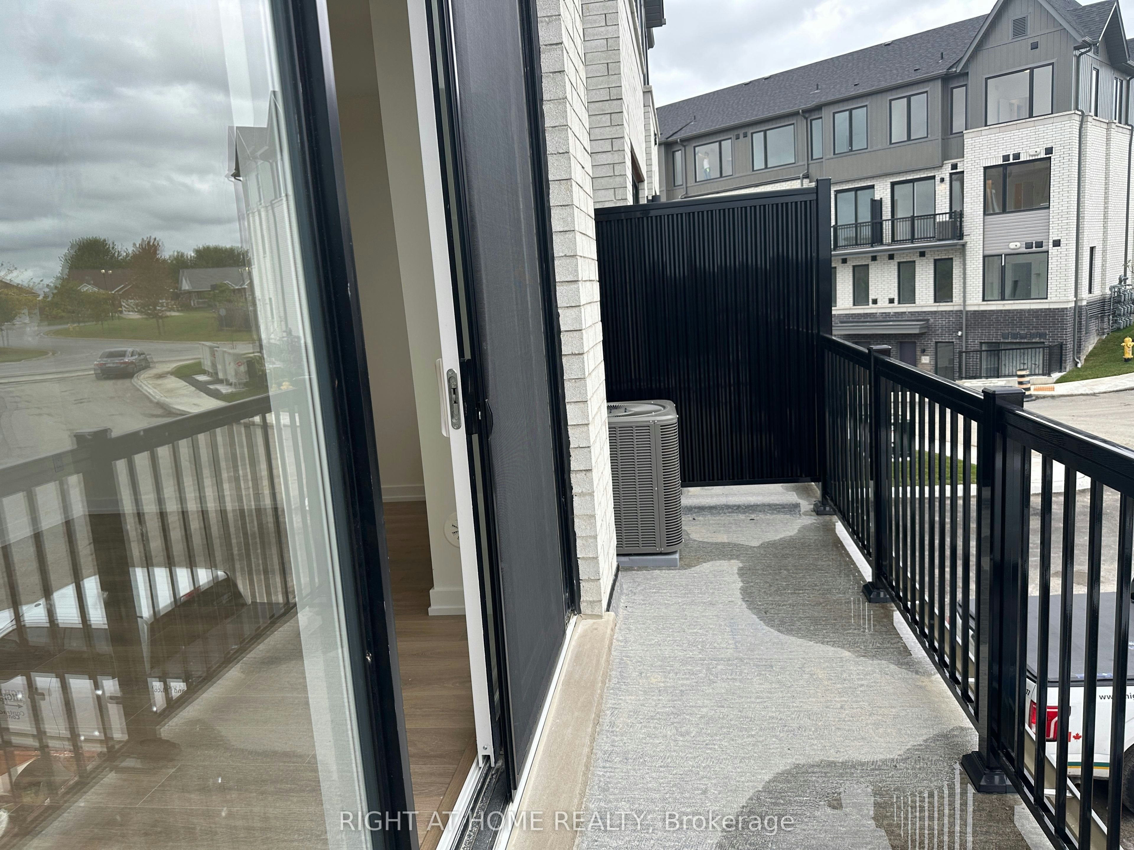 1204-160 Densmore Road, Cobourg, ON, K9A 4J9 - 24
