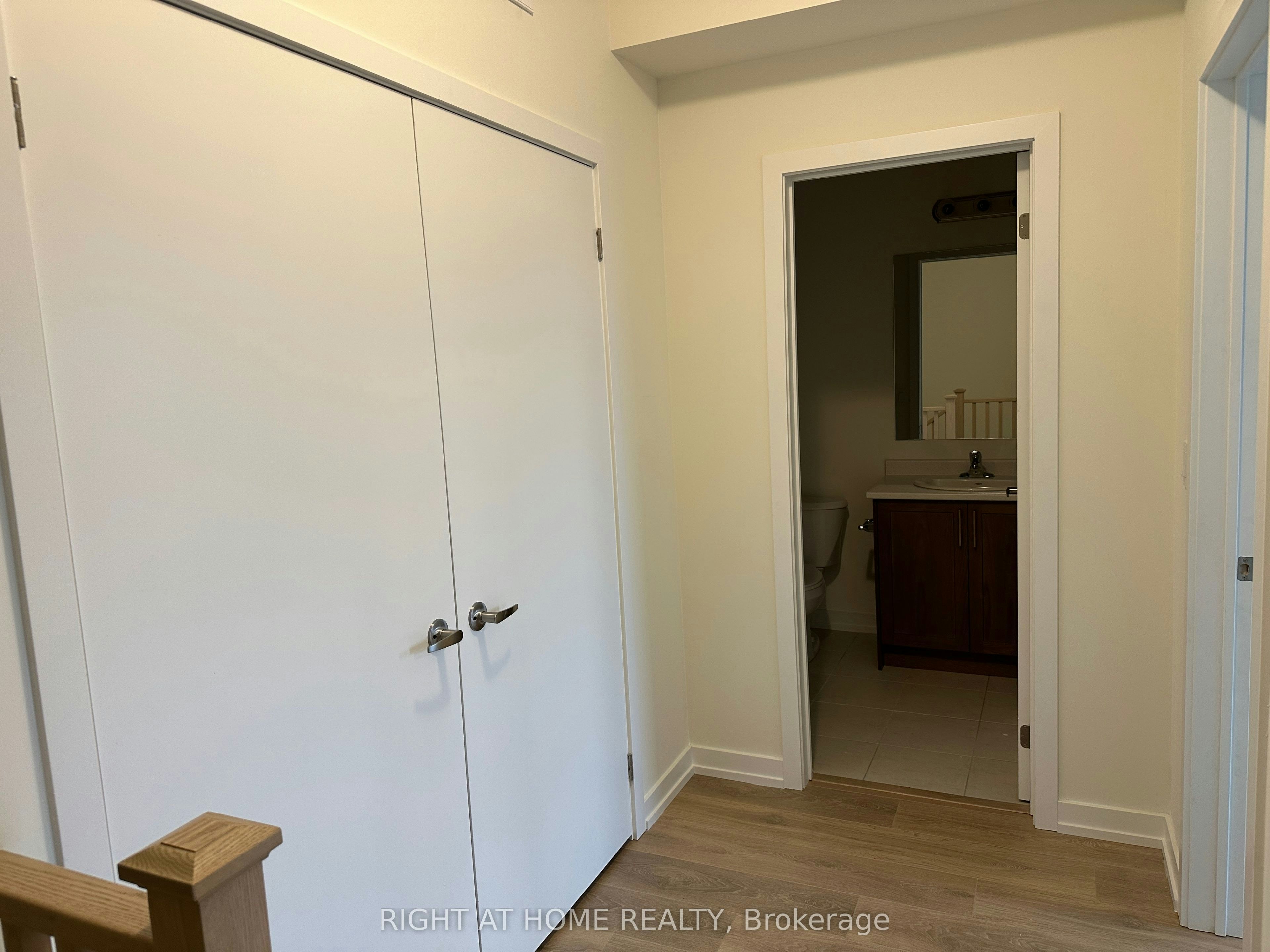 1204-160 Densmore Road, Cobourg, ON, K9A 4J9 - 17