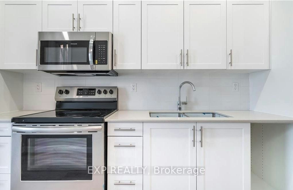 2-104 Wellington Street N, Hamilton, ON, L8R 1N3 - 7