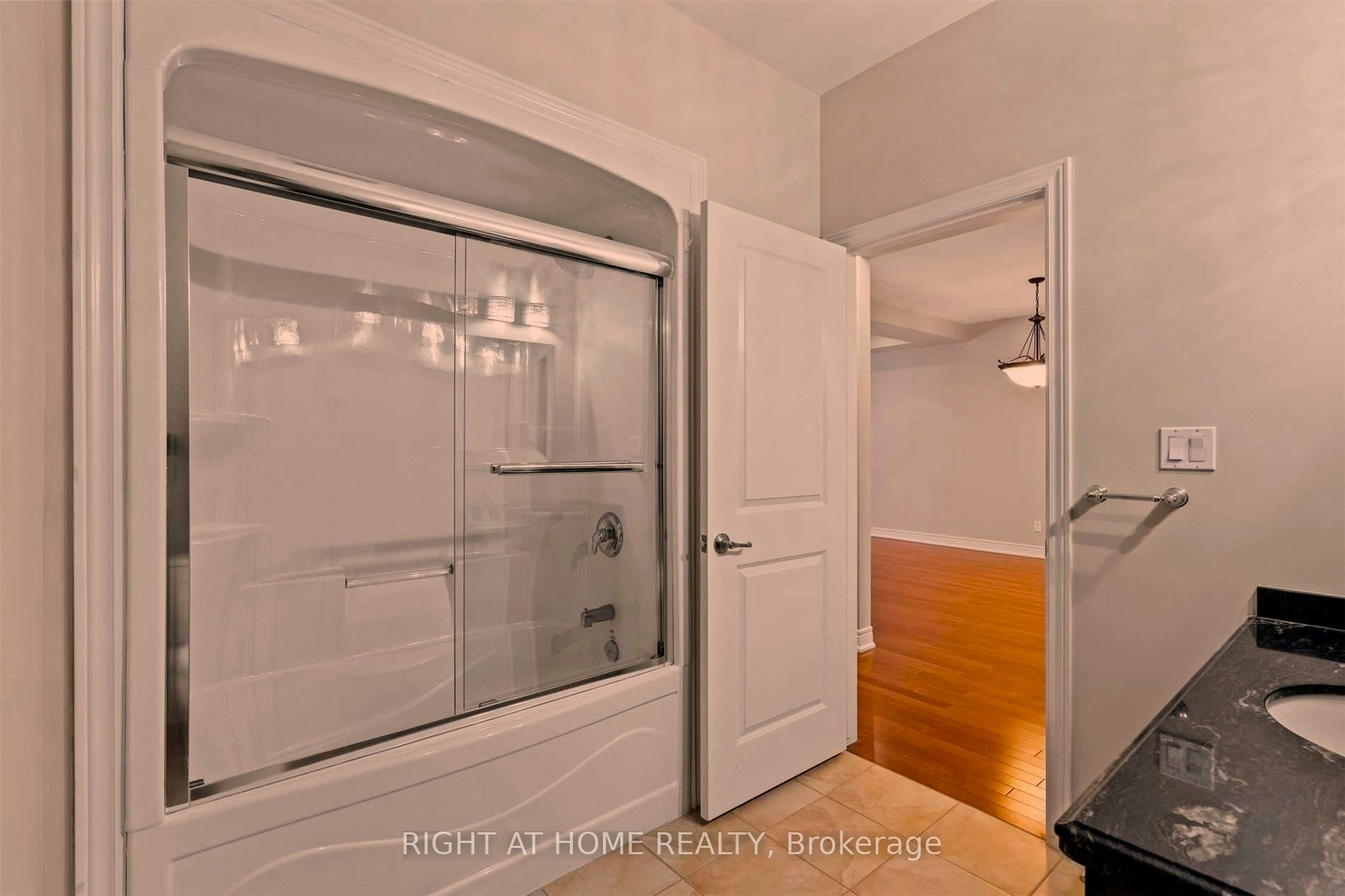 8 Glory Hill Road, St. Catharines, ON, L2P 0C6 - 18