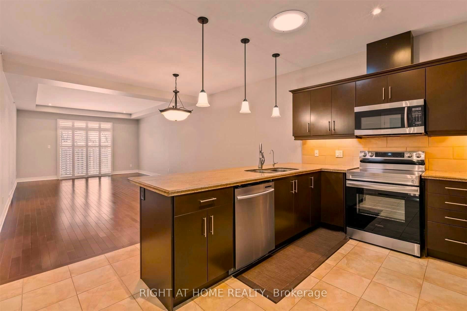 8 Glory Hill Road, St. Catharines, ON, L2P 0C6 - 8