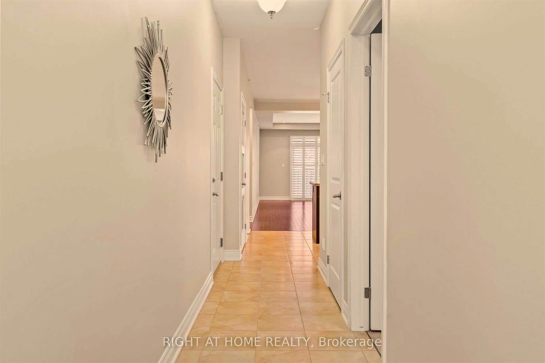 8 Glory Hill Road, St. Catharines, ON, L2P 0C6 - 4