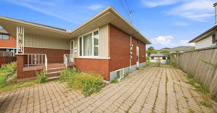Bsmt-85 Kenora Avenue, Hamilton, ON, L8E 1C3