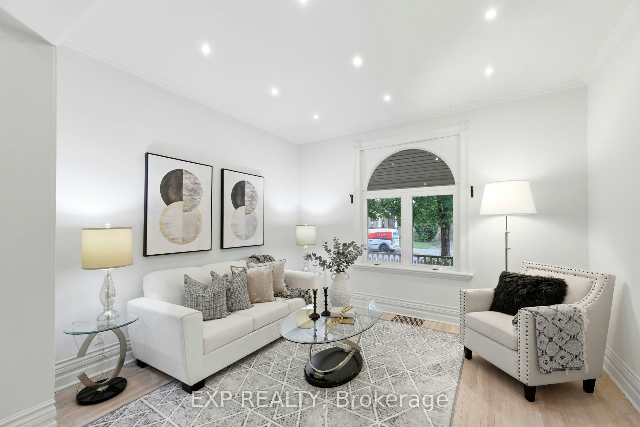 22 Hyatt Avenue, London, ON, N5Z 1Y5