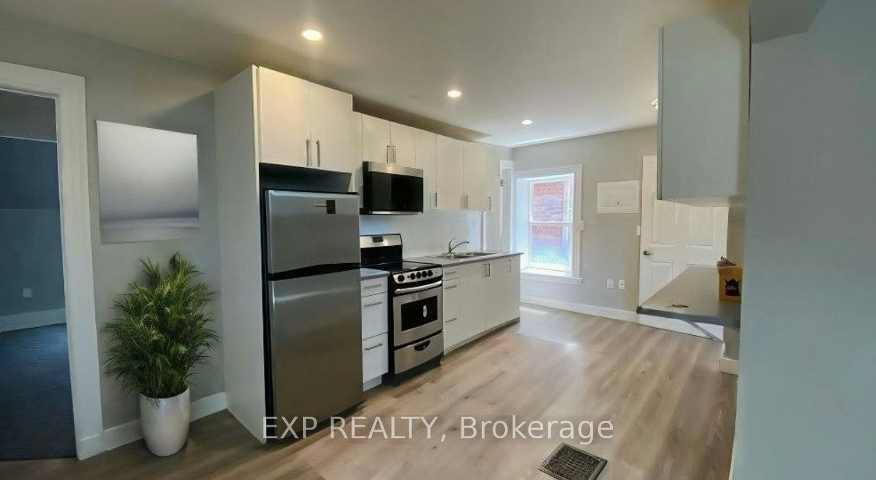 #103-72 Victoria Avenue S, Hamilton, ON, L8N 2S7