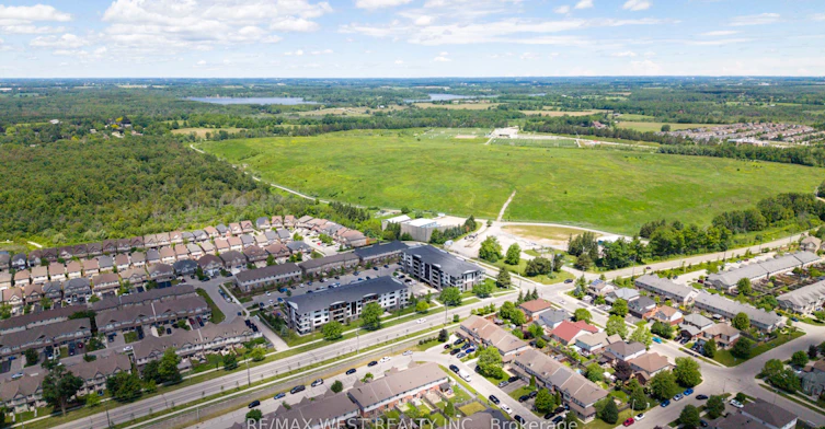 108 Summit Ridge Drive, Guelph, ON, N1E 0P8 - 2