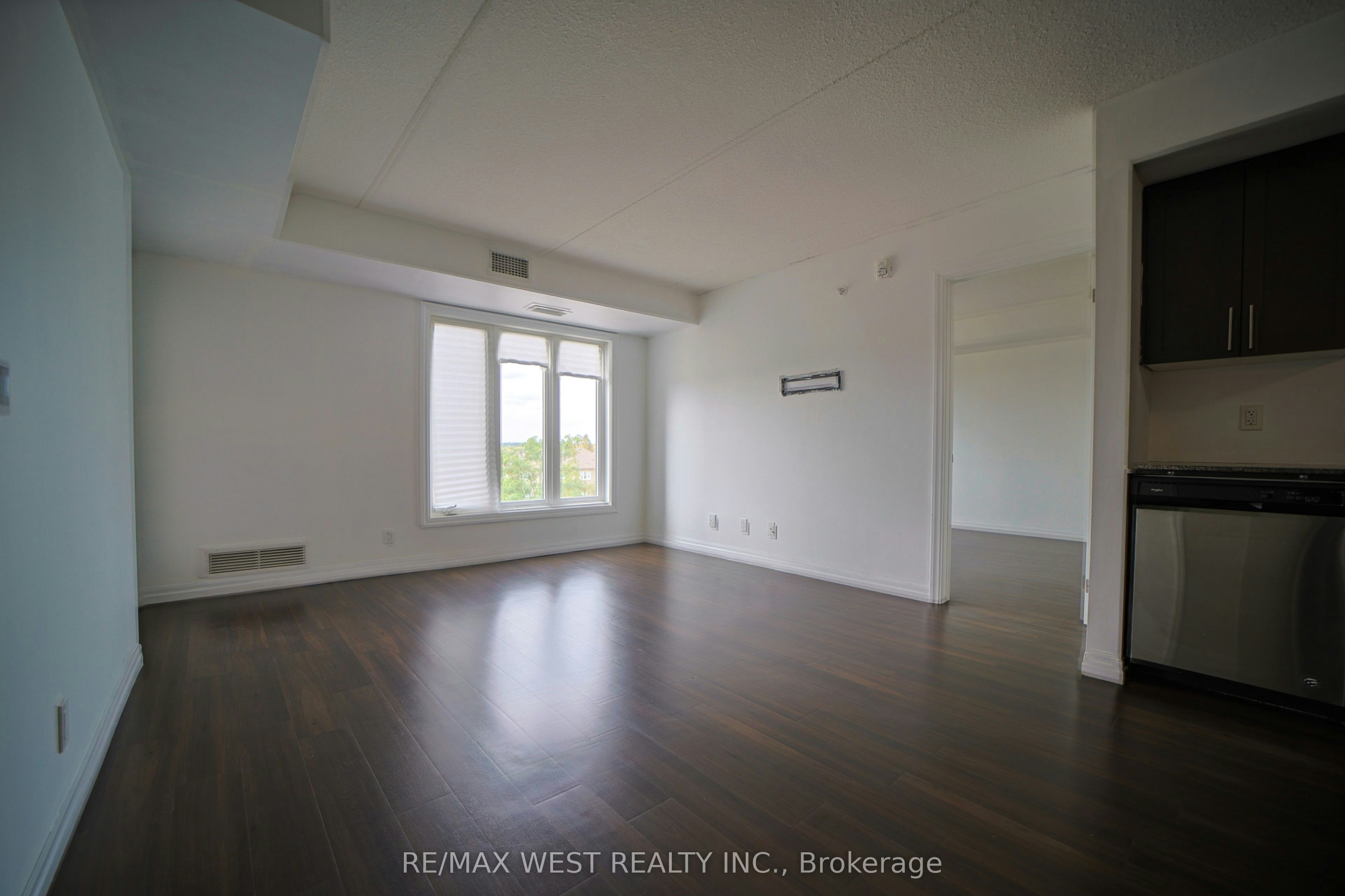 108 Summit Ridge Drive, Guelph, ON, N1E 0P8 - 6