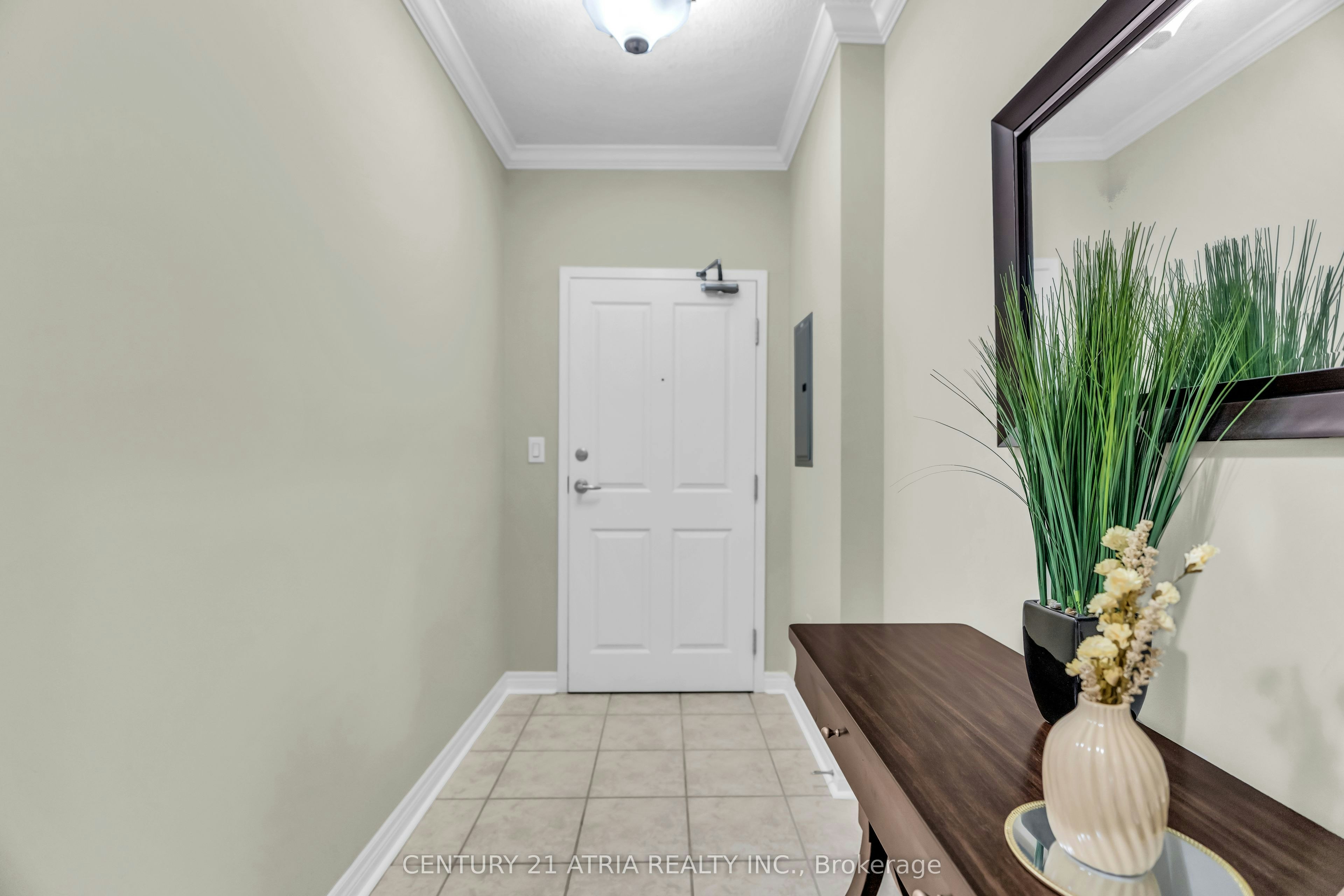 1014-1030 Coronation Drive, London, ON, N6G 0G5 - 6