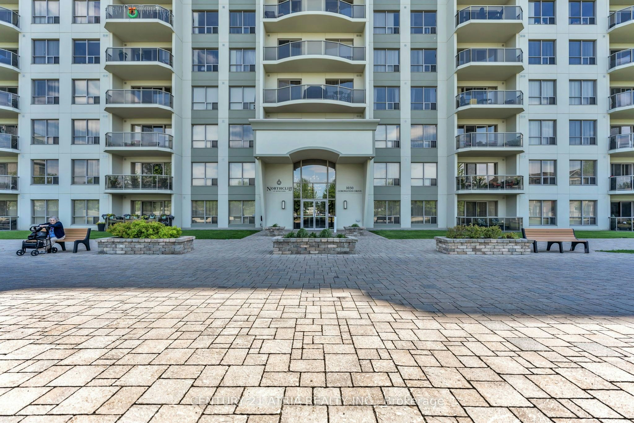 1014-1030 Coronation Drive, London, ON, N6G 0G5 - 3