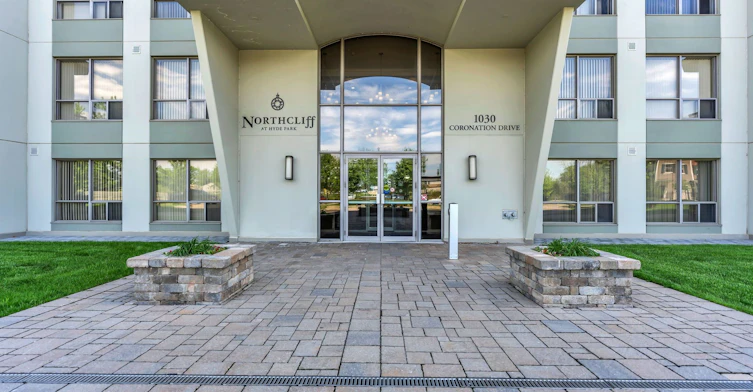 1014-1030 Coronation Drive, London, ON, N6G 0G5 - 4