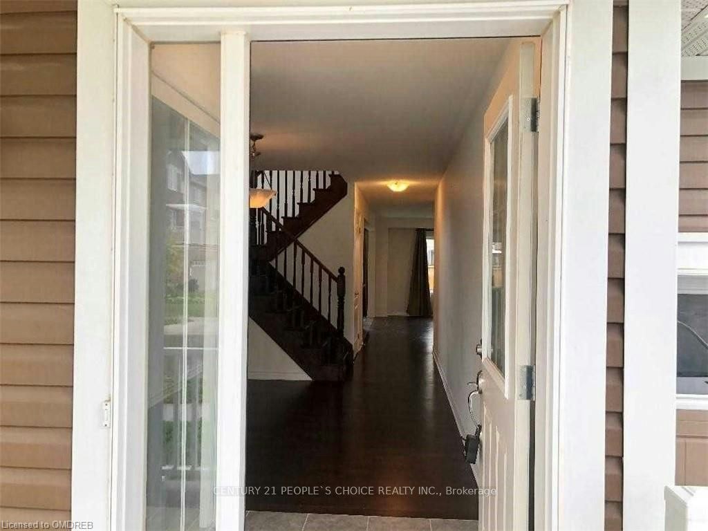 905 Orr Court, Kitchener, ON, N2R 1R4 - 2