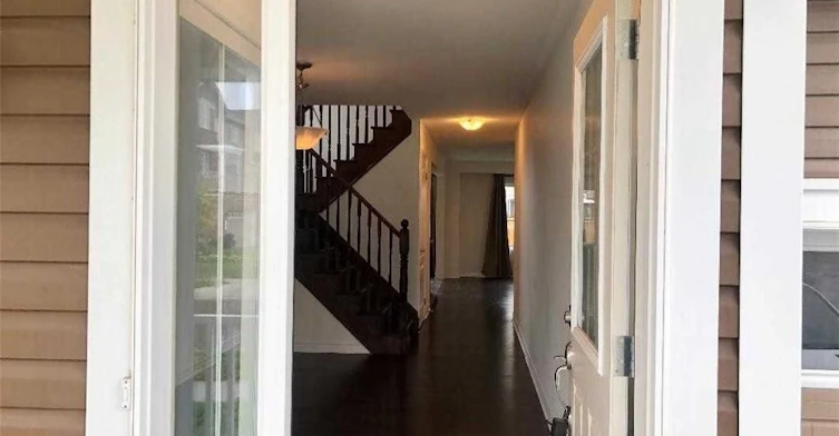 905 Orr Court, Kitchener, ON, N2R 1R4 - 2