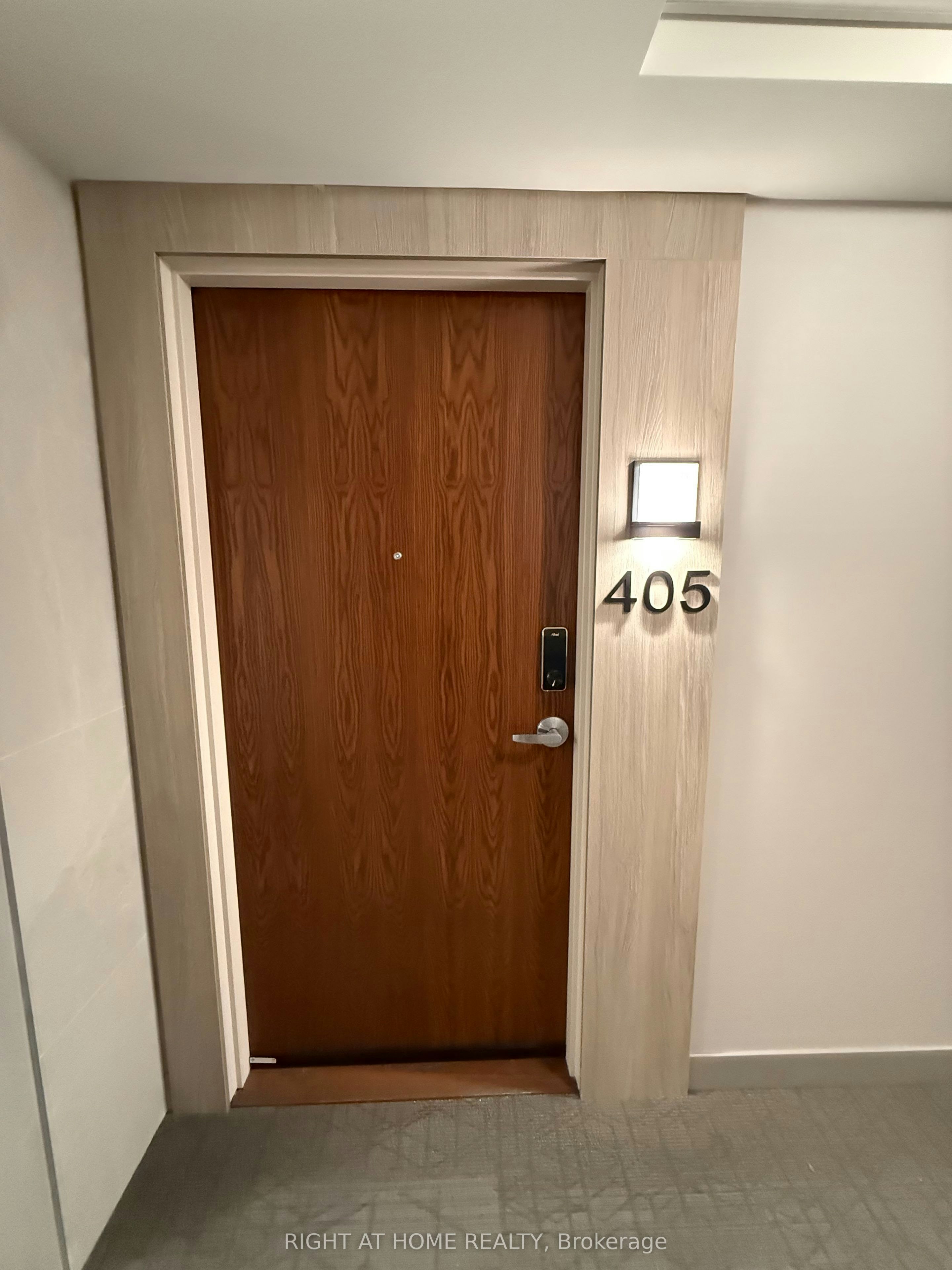 405-30 Francis Street S, Kitchener, ON, N2G 0H1 - 5