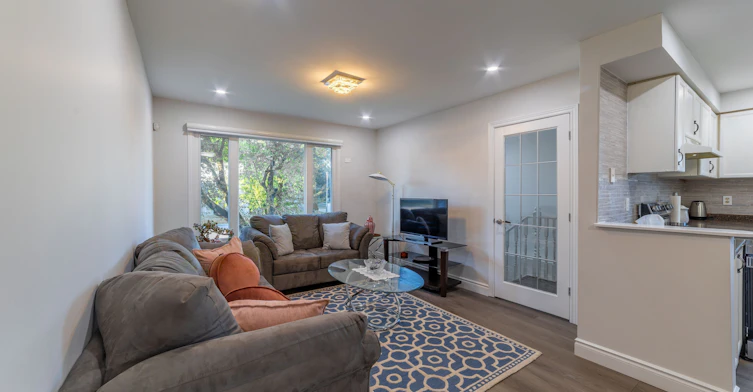 137 Nickolas Crescent, Cambridge, ON, N3C 3L7 - 6