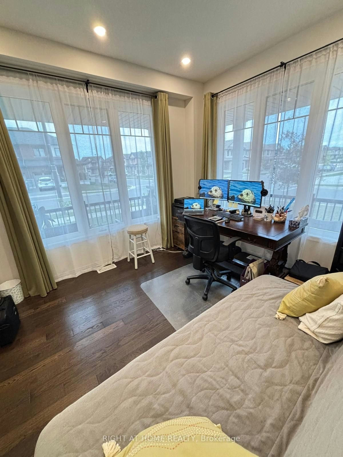4 Cactus Crescent, Hamilton, ON, L8J 0M4 - 3