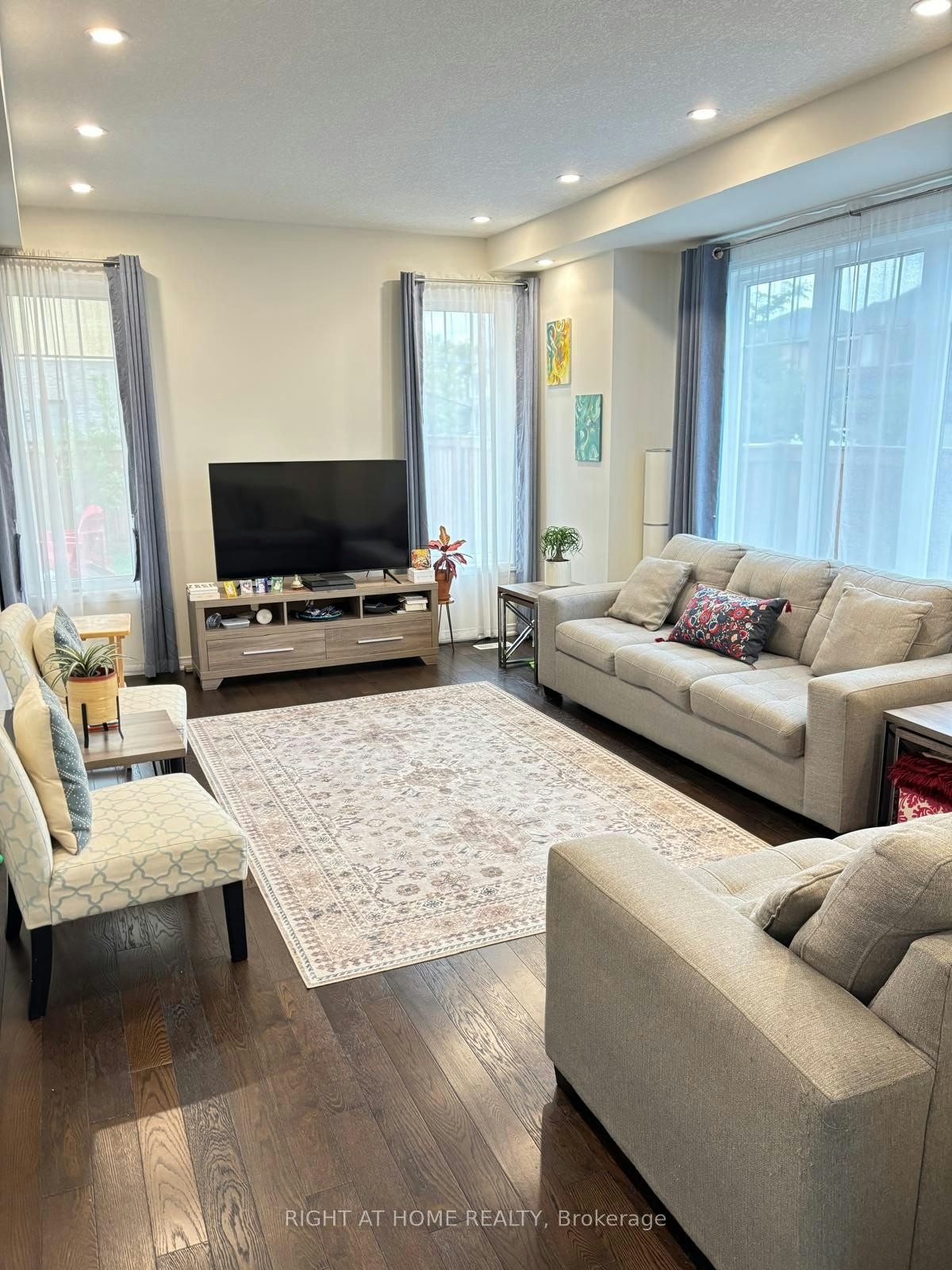 4 Cactus Crescent, Hamilton, ON, L8J 0M4 - 6