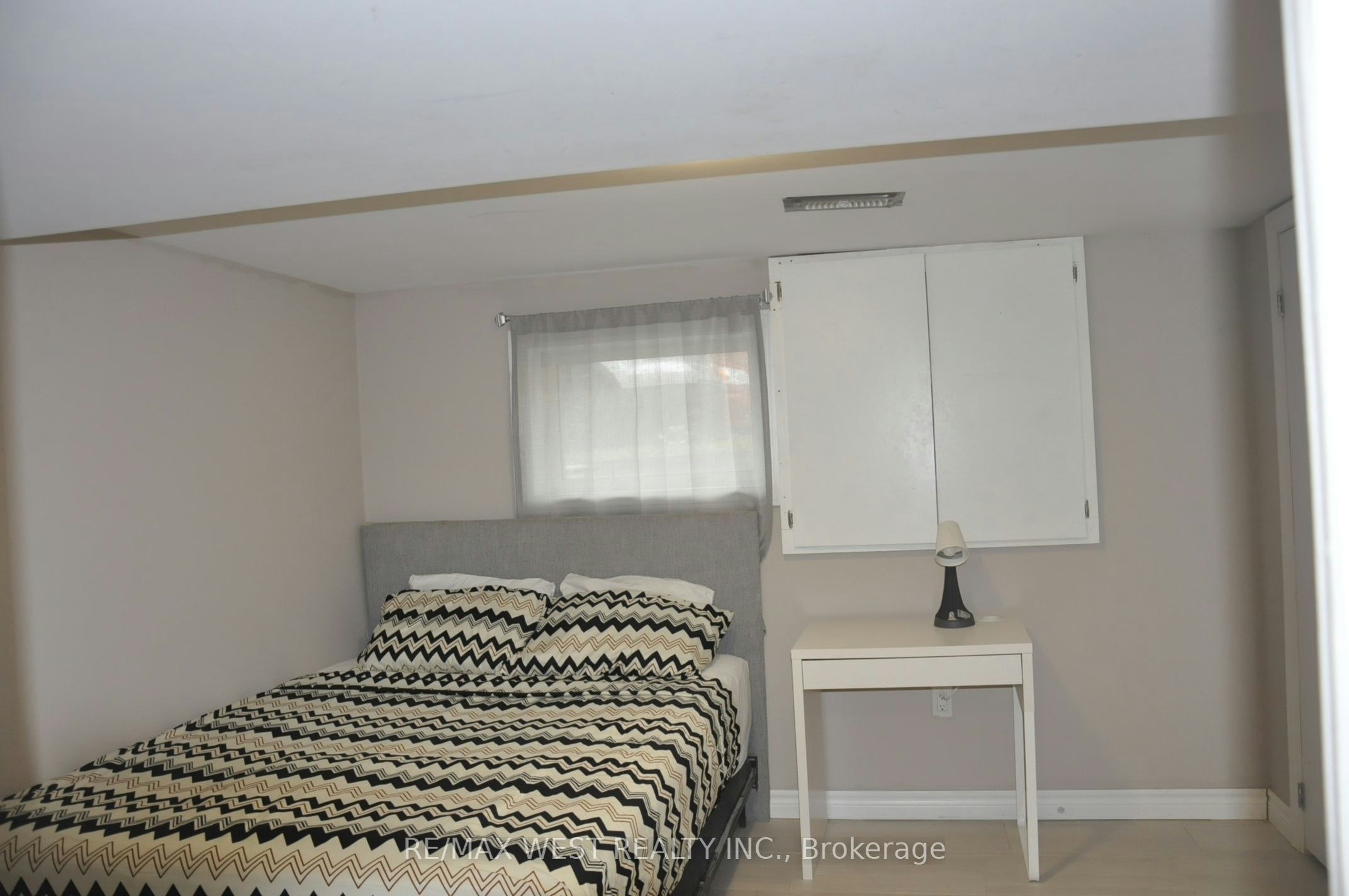1512 Rushland Avenue, London, ON, N5V 1X5 - 18