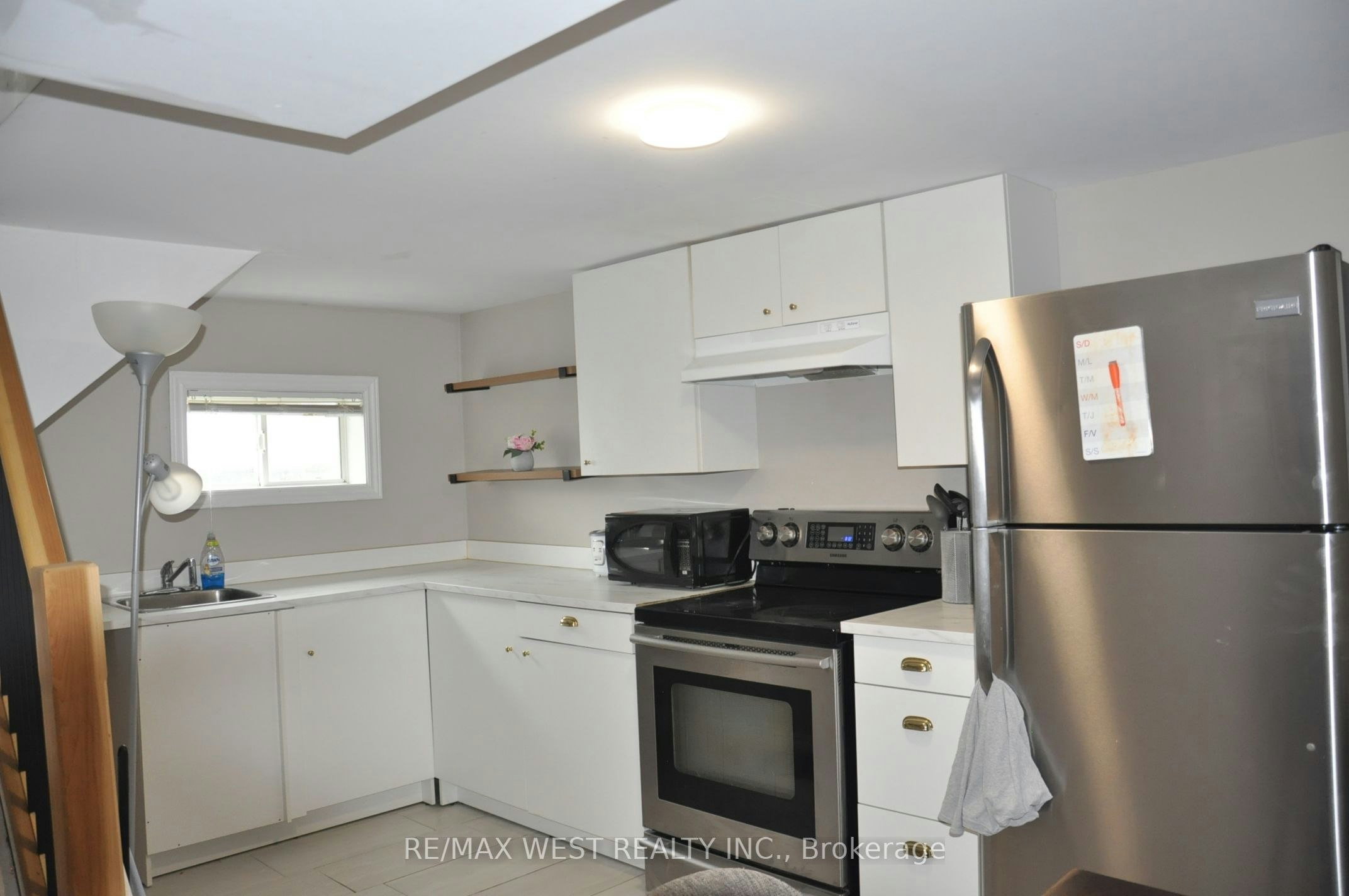 1512 Rushland Avenue, London, ON, N5V 1X5 - 16