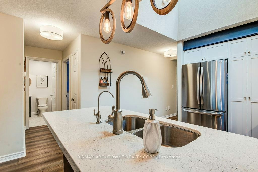 12 Brock Street, Guelph, ON, N1L 0E3 - 14