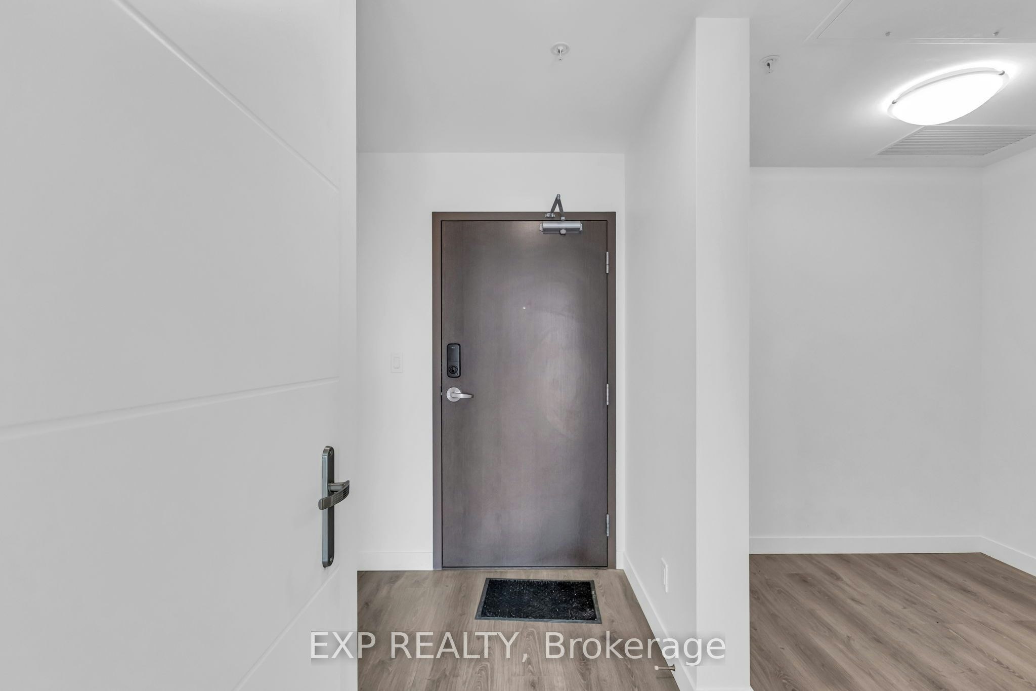 304-60 Frederick Street, Kitchener, ON, N2H 0C7 - 4