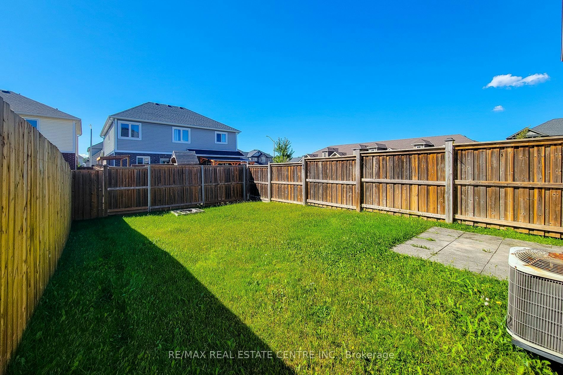 7733 Shaw Street, Niagara Falls, ON, L2G 0H1 - 7