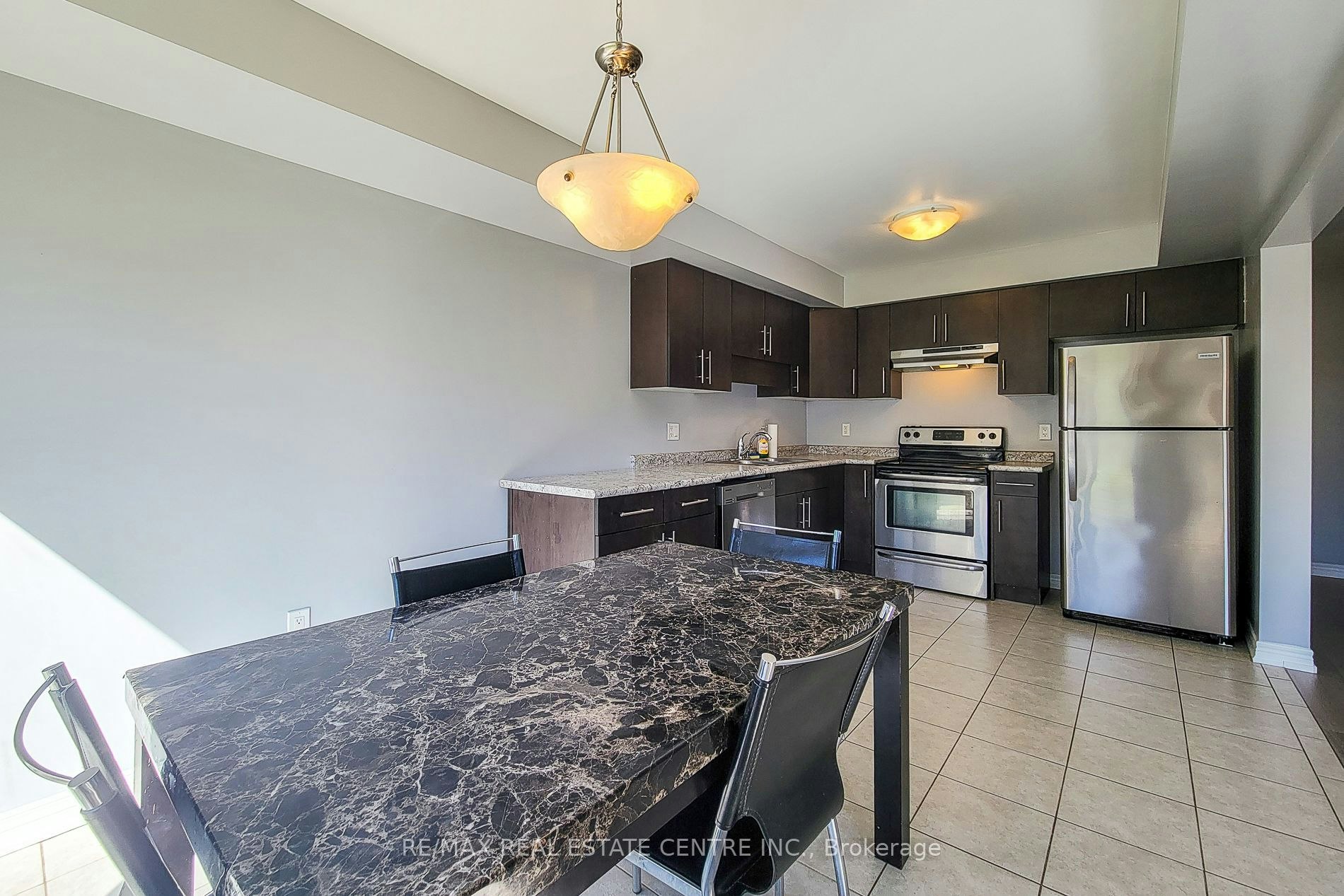 7733 Shaw Street, Niagara Falls, ON, L2G 0H1 - 21
