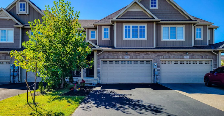 7733 Shaw Street, Niagara Falls, ON, L2G 0H1