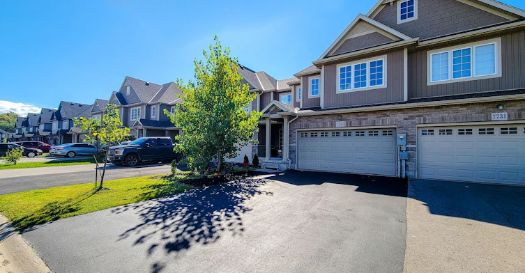 7733 Shaw Street, Niagara Falls, ON, L2G 0H1 - 2