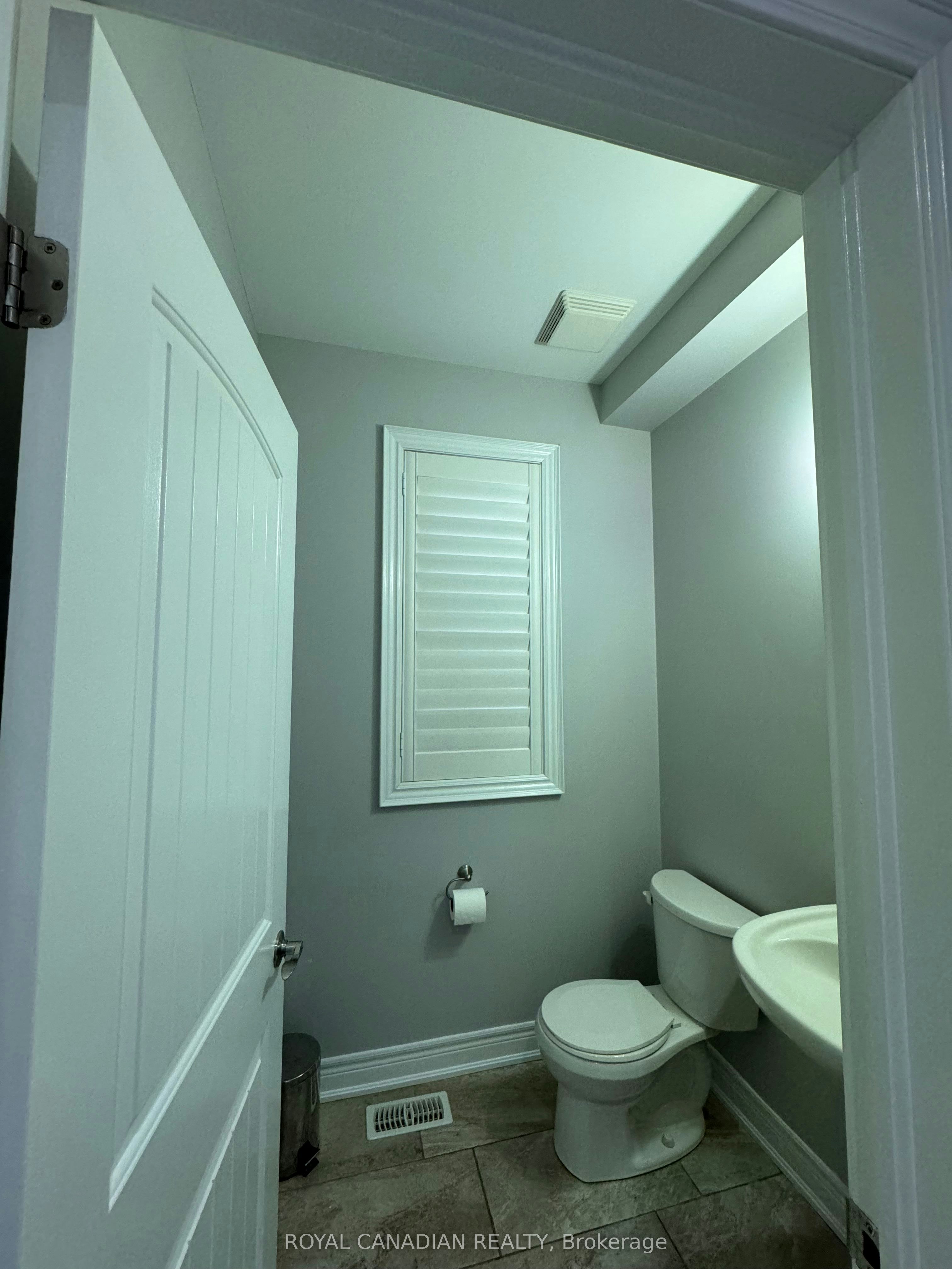 Upper-224 Moorland Crescent, Hamilton, ON, L9K 1S6 - 12