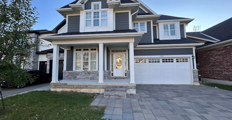 Upper-224 Moorland Crescent, Hamilton, ON, L9K 1S6