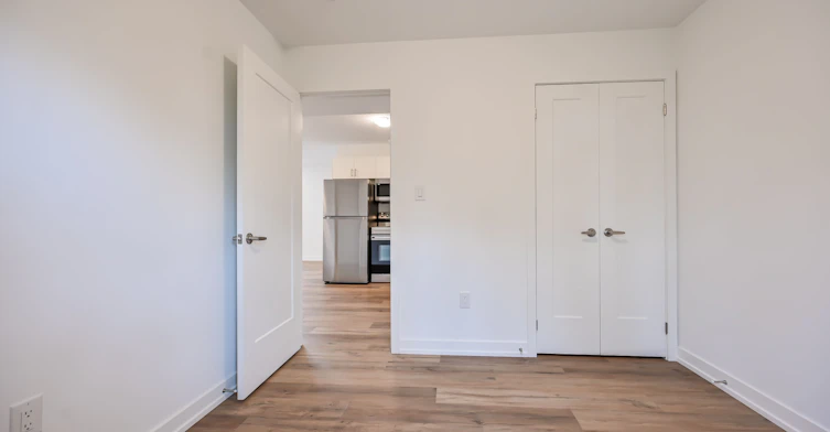 331-4263 Fourth Avenue, Niagara Falls, ON, L2E 0C2 - 14