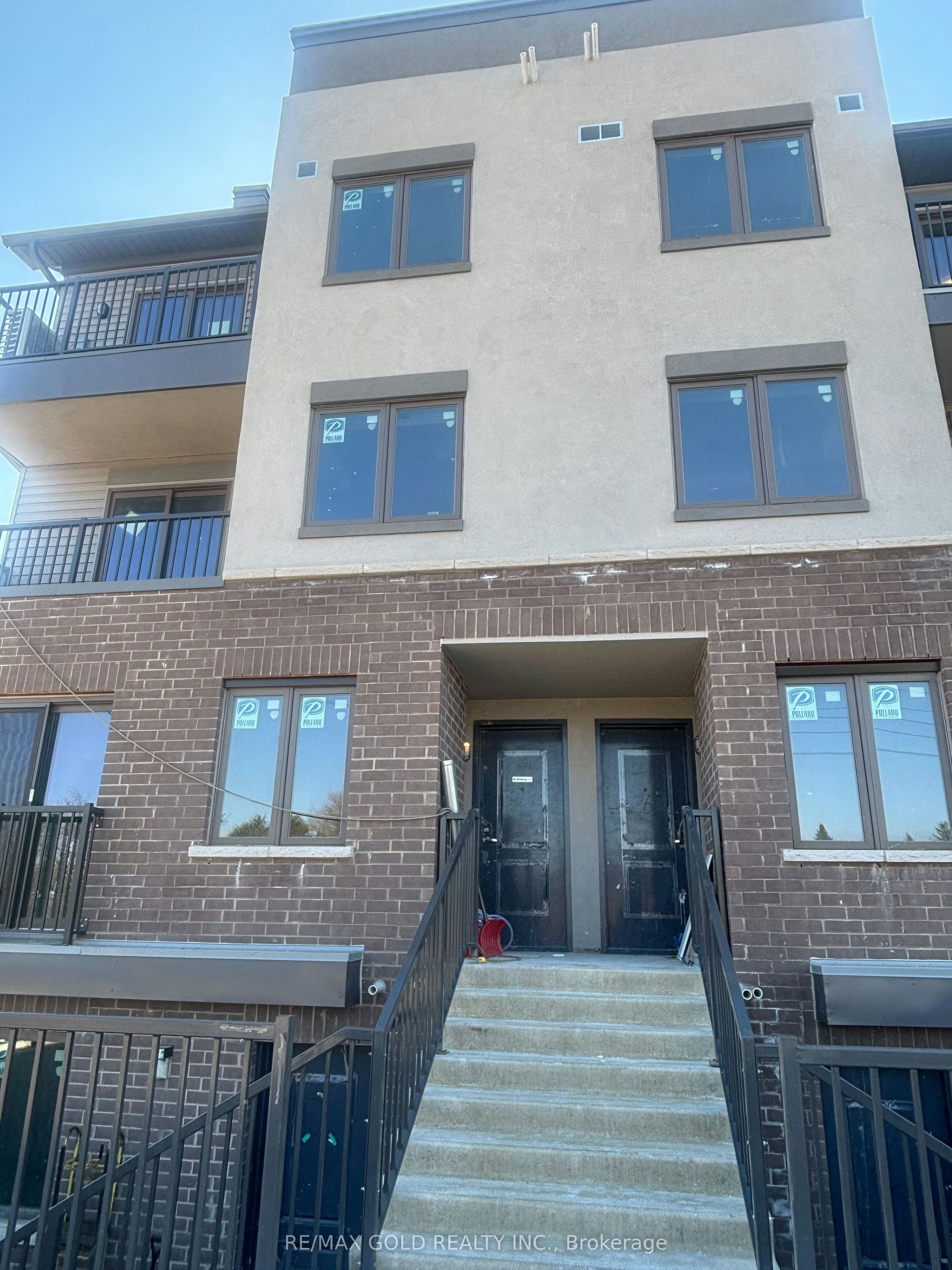 C-54-370 Fisher Mills Road E, Cambridge, ON, N3C 0G8 - 3