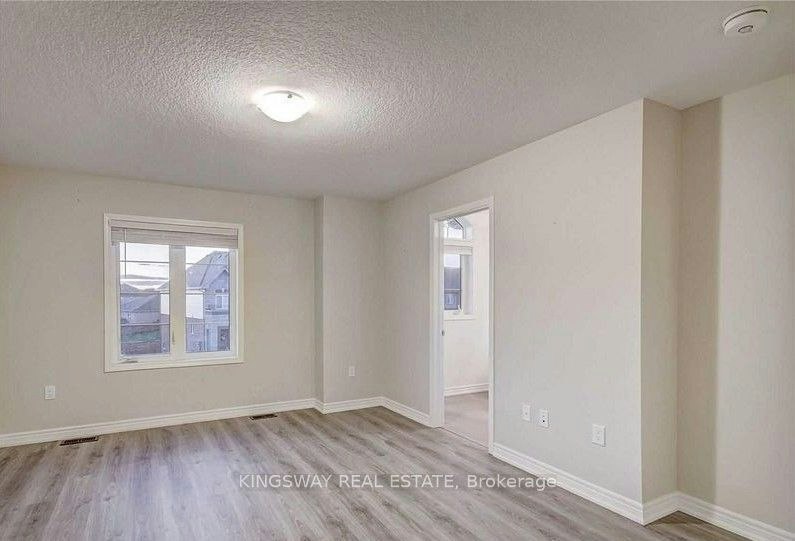 16 Bradbury Road W, Hamilton, ON, L8J 0L1 - 5