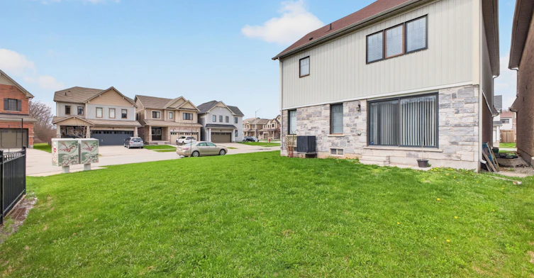 7829 Buckeye Crescent, Niagara Falls, ON, L2H 0P1 - 47
