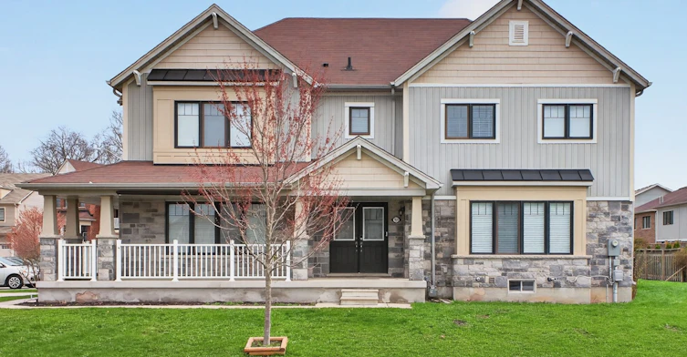 7829 Buckeye Crescent, Niagara Falls, ON, L2H 0P1