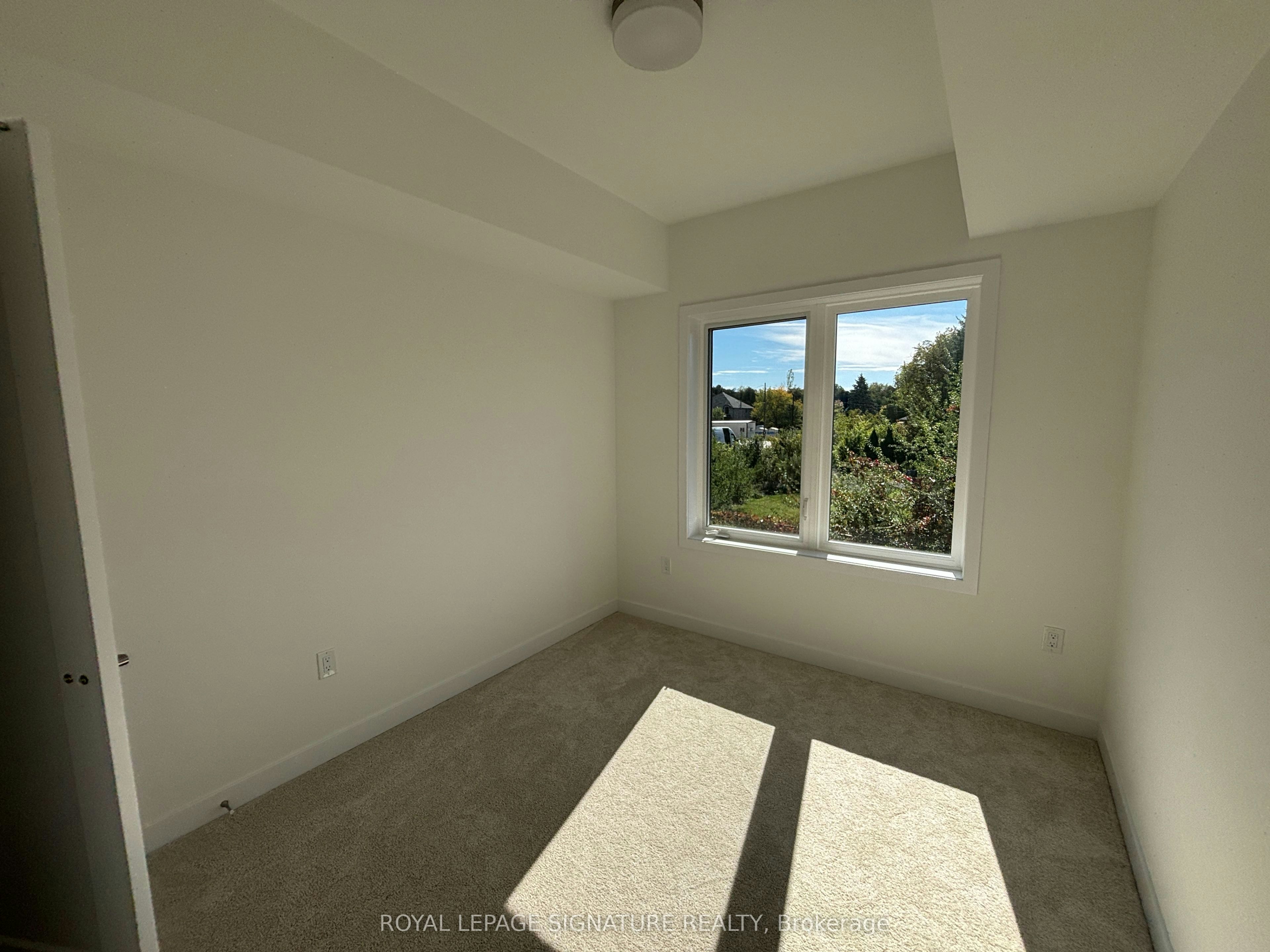 28-42 Lowes Road W, Guelph, ON, N1G 4X2 - 10