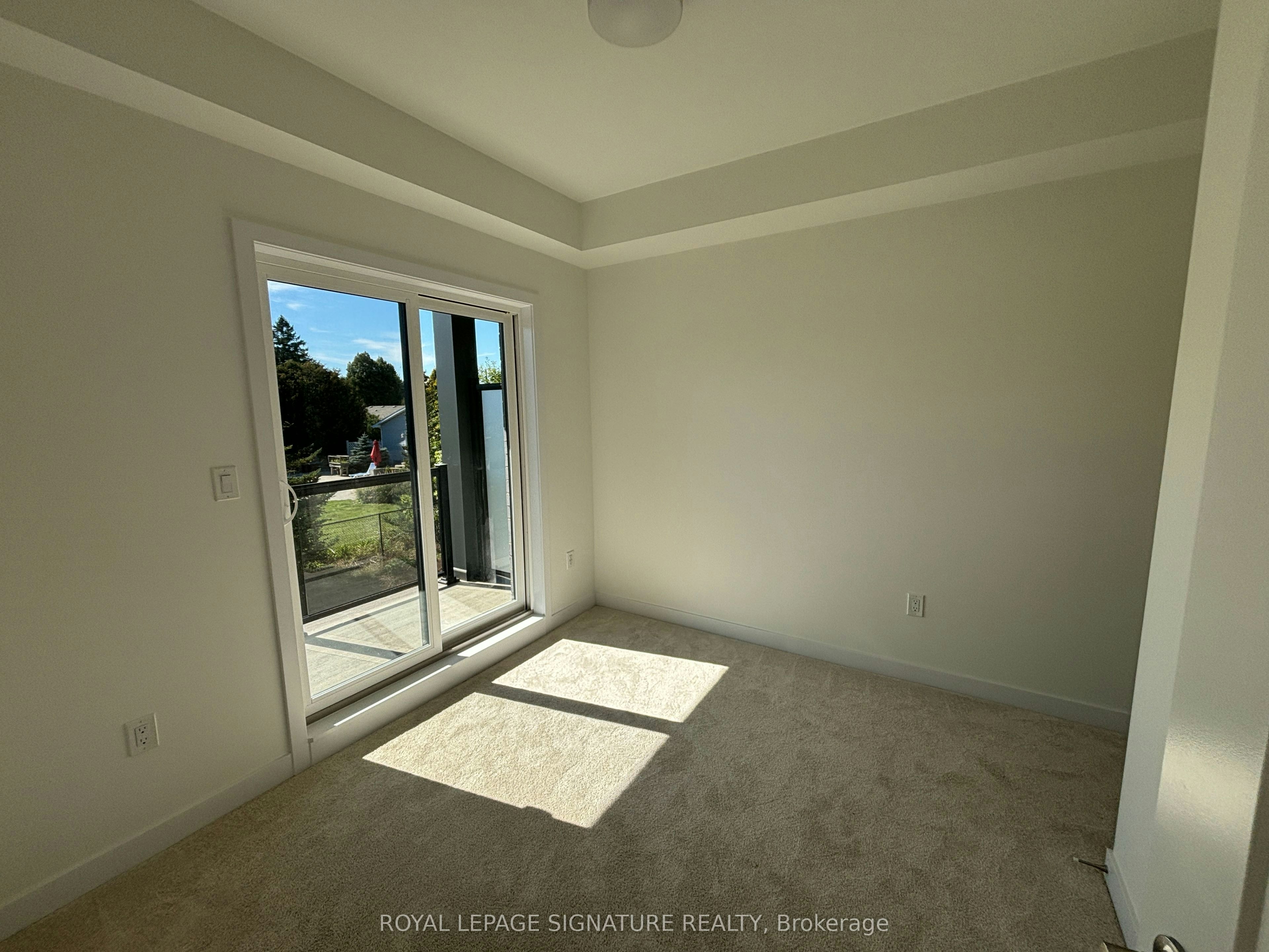 28-42 Lowes Road W, Guelph, ON, N1G 4X2 - 8