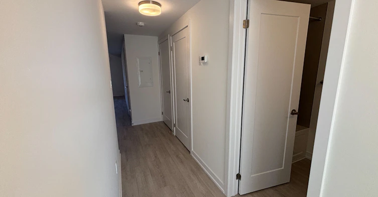 28-42 Lowes Road W, Guelph, ON, N1G 4X2 - 4